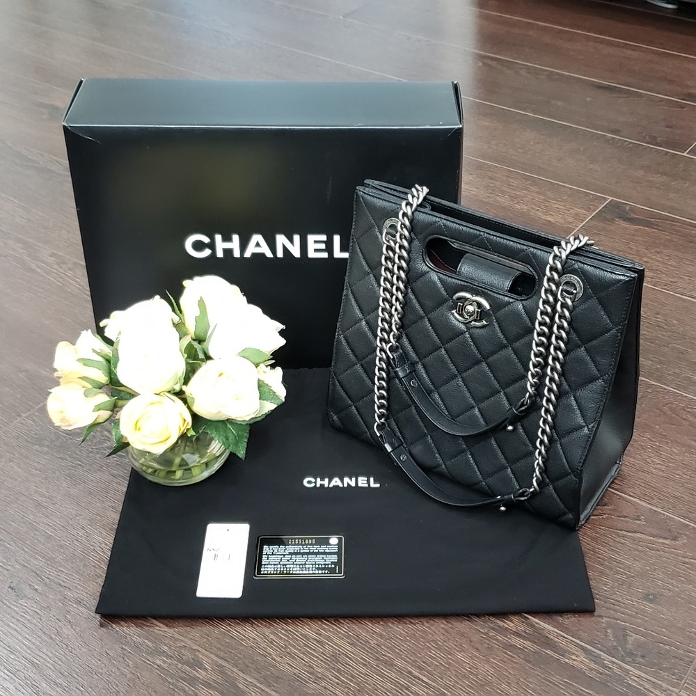 💟SOLD💟Authentic Chanel Bag